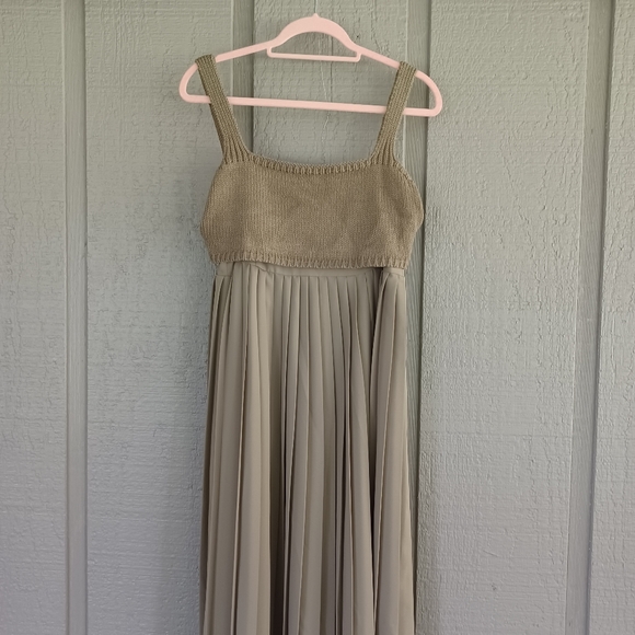 Anthropologie Mare Mare Pleat Maxi Dress Size S Women Feminine Sleeveless Khaki - Picture 3 of 16